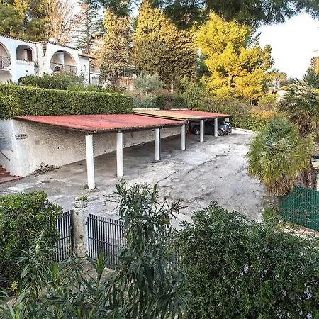 N116 - Numana, Quadrilocale Con Vista Mare Нумана